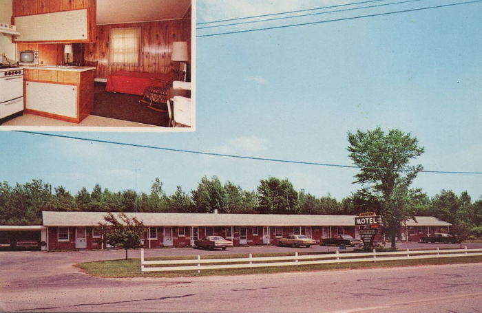 Dream Acre Motel (All Seasons Motel) - Old Post Card (newer photo)